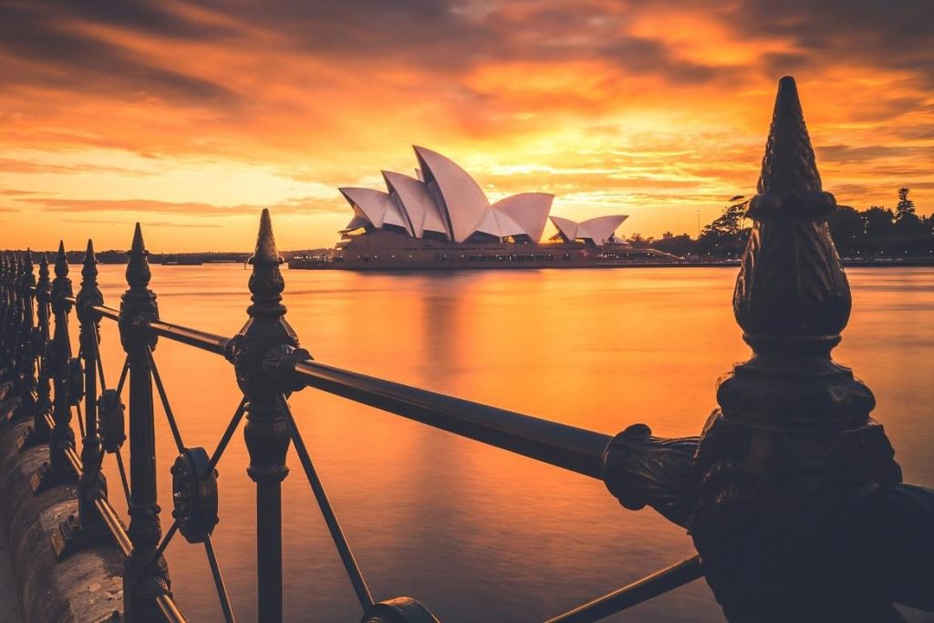 Sydney opera house view illustration at sunset