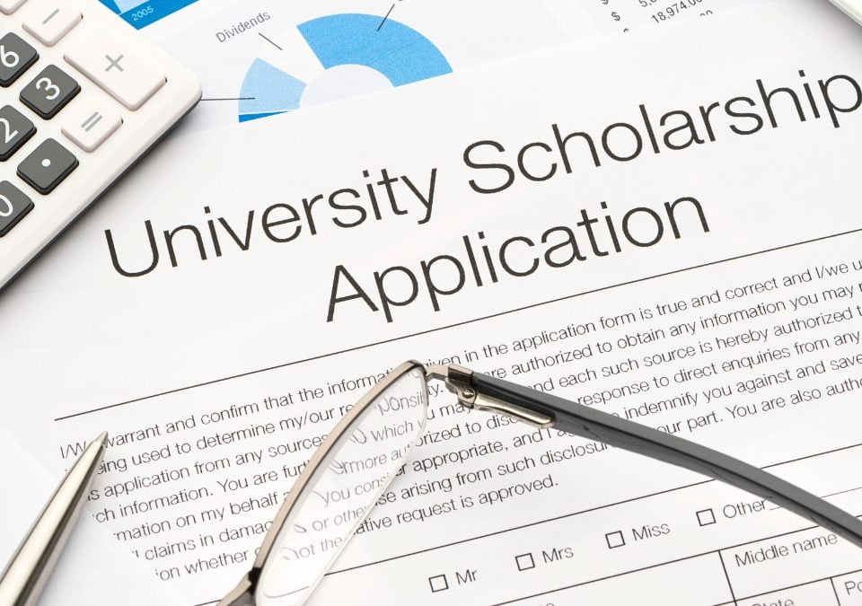 how to get scholarship in australia for international students