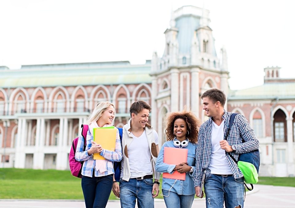 Students are in front of the Oldest School building in Australia